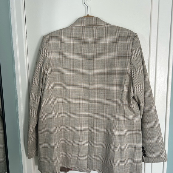 Tommy Hilfiger BROWN Plaid Blazer (Size 14) - Picture 2 of 4